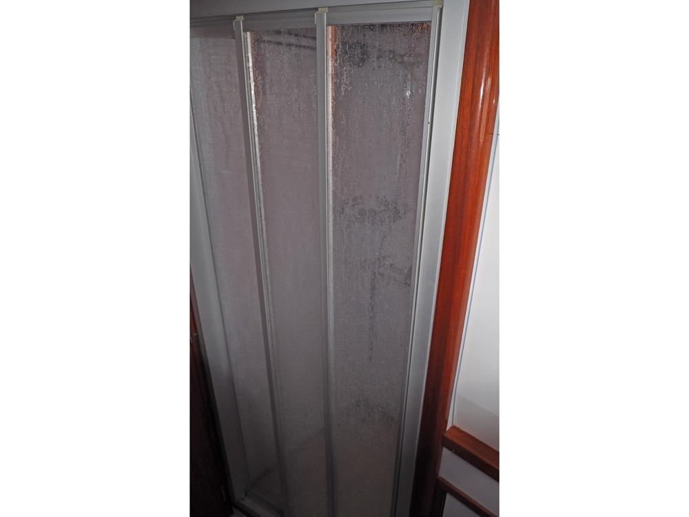 Aft cabin, Accommodation